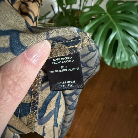 Double Zero Patterned Dress with Faux Leather accents, Size M - Picture 10 of 10